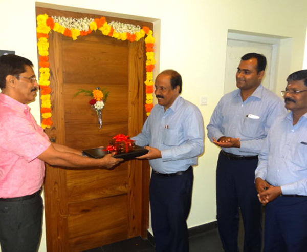 Crescent Iris has been completed before schedule & the keys of apartment B 6 being handed over to Mr.Mohanan by our G M Administration E.Rajan in the presence of our G M Projects K.K Sasidharan & GM Sales & Marketing Savin Monu.