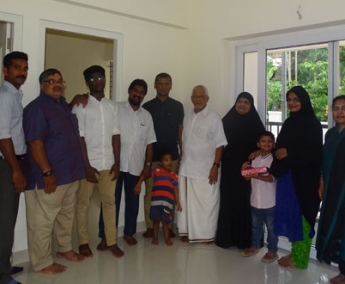 Our team with Mr. Abdul Hakeem and Family of apartment no. D 1 in Space on Earth, Malaparamba  after handing over.