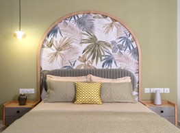 Space On Earth - Botanical Garden Show Flat